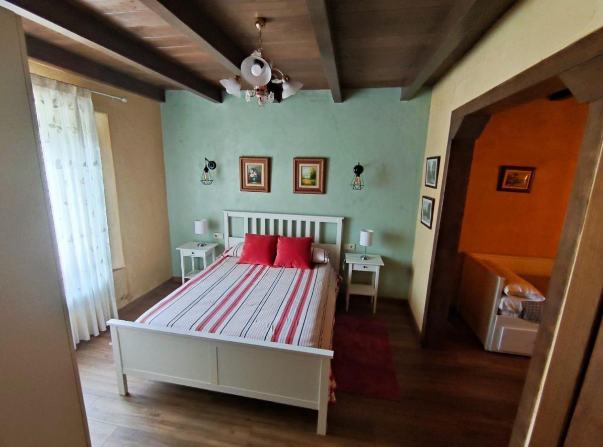 Casa Rural Oliver Y Nadia Rodilana Buitenkant foto